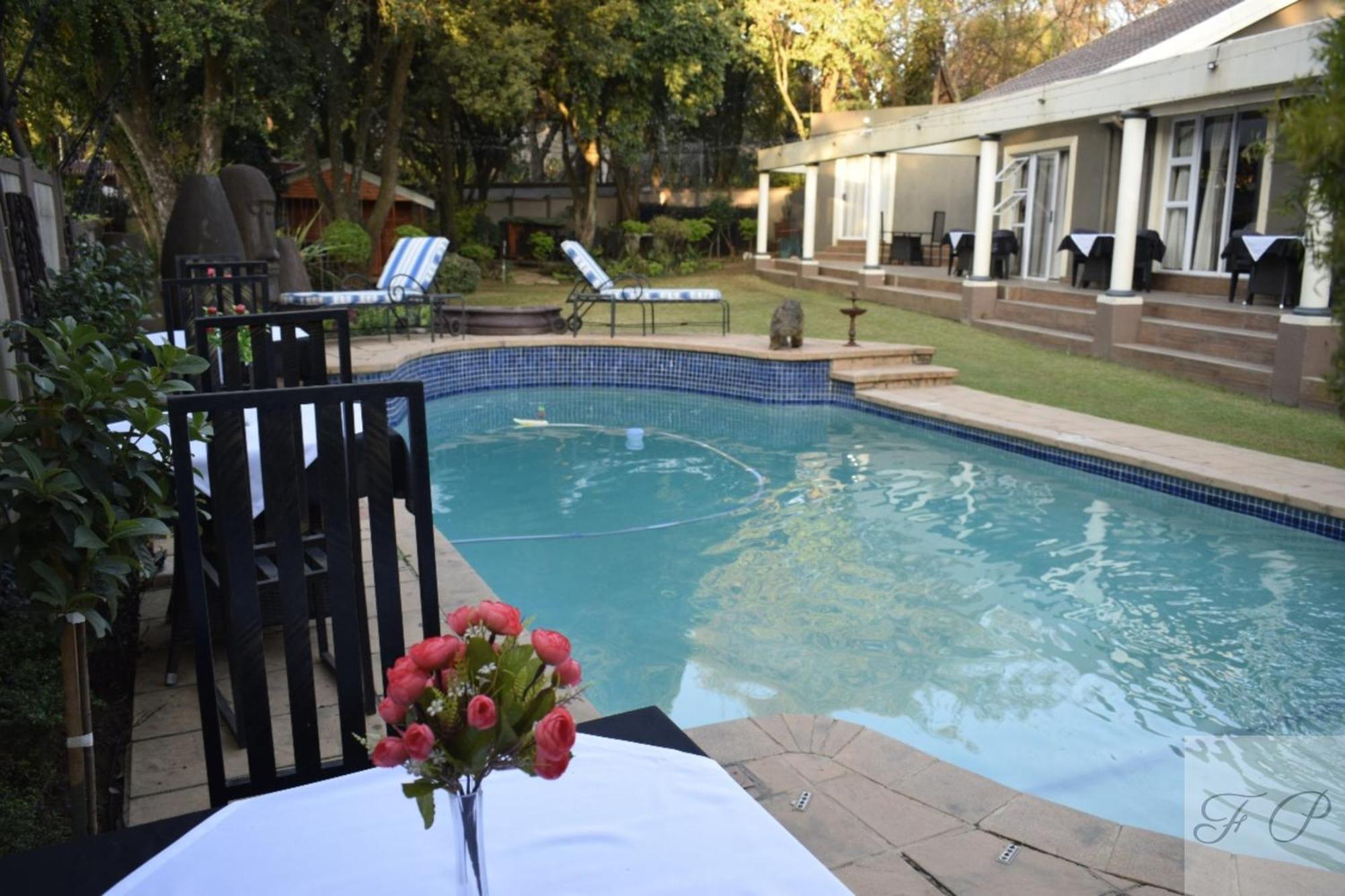 The Giraffe Room At Frederick'S Place Pretoria-Noord 外观 照片
